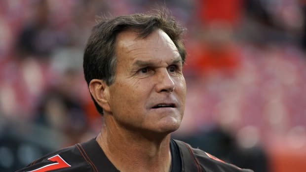 best-linebackers-in-cleveland-browns-history
